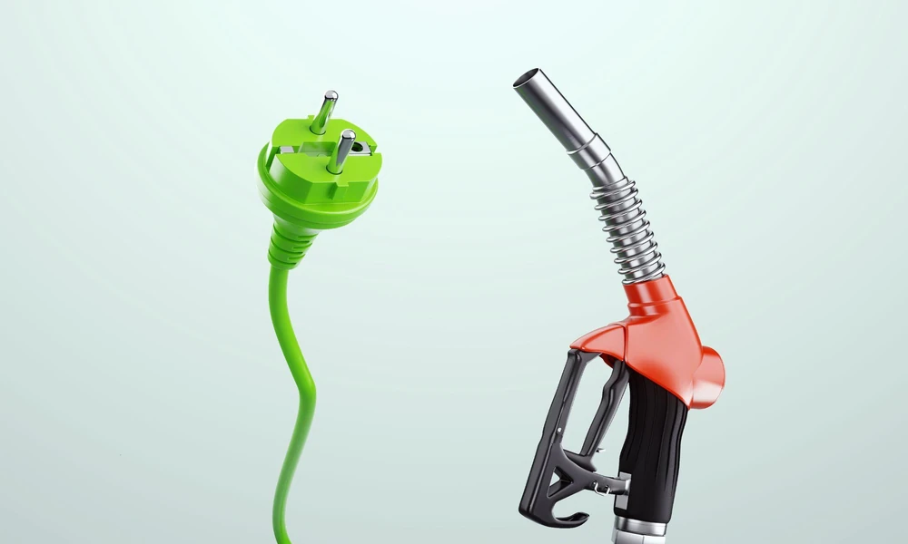 4 Ways to Compare Electric Car Insurance With Standard Car Insurance